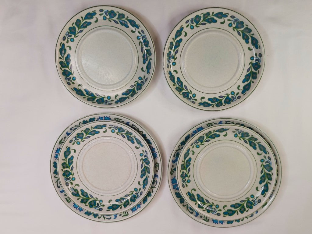 Set of 4 Vintage Midwinter Caprice Saucers