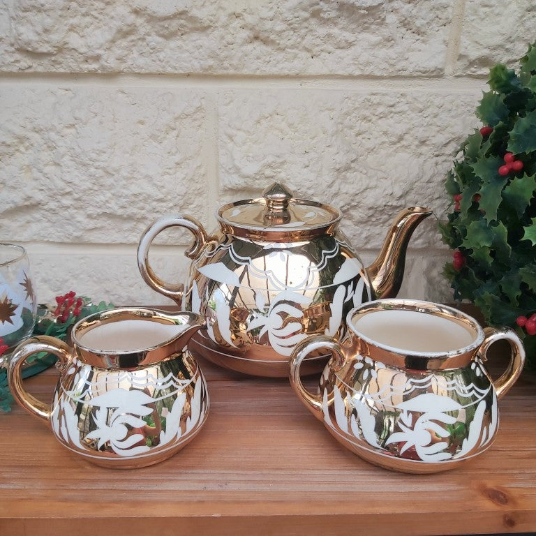 Gibsons Gold Tea Service