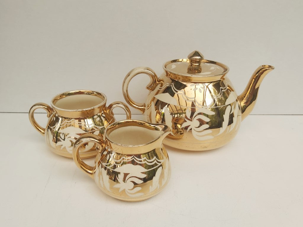 Gibsons Gold Tea Service