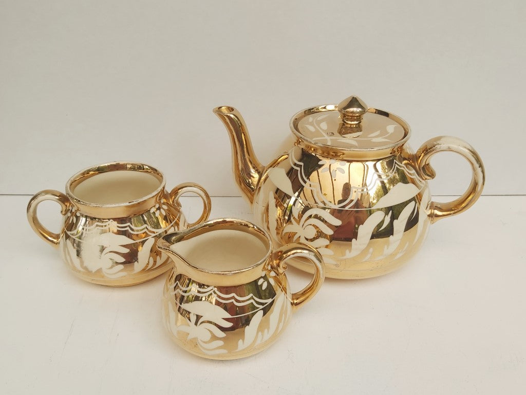 Gibsons Gold Tea Service