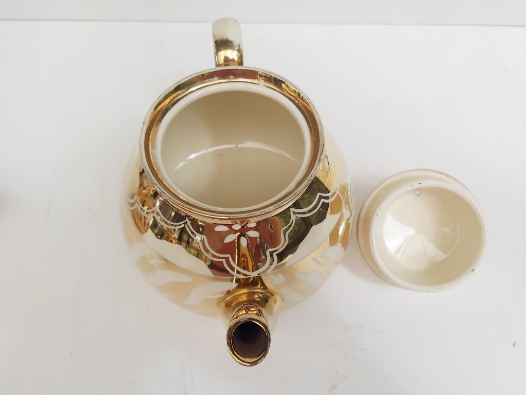 Gibsons Gold Tea Service