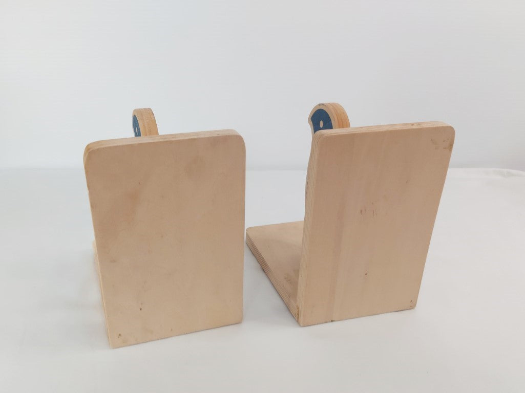 Pair of Wood Scandi Bird Bookends