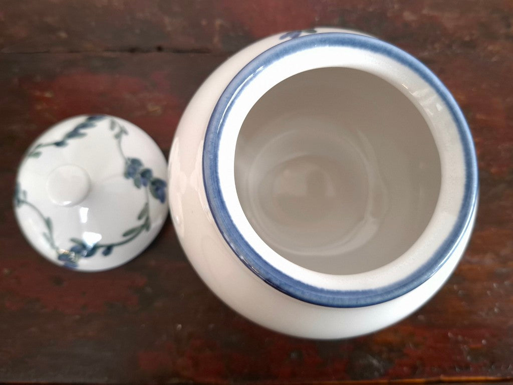 Temuka Pottery Lavender Sugar Bowl