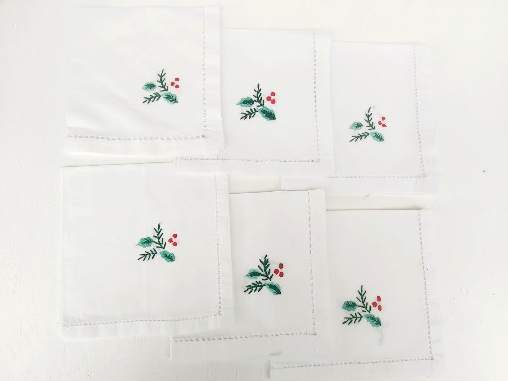 Set of 6 Cotton Napkins with Holly Embroidery