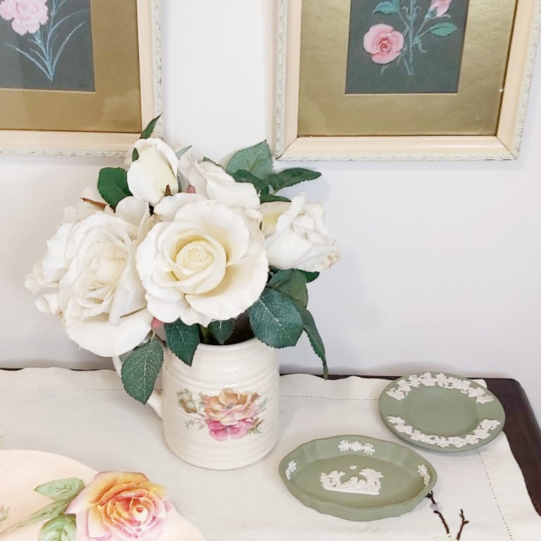 Pair of Vintage Framed Flower Paintings