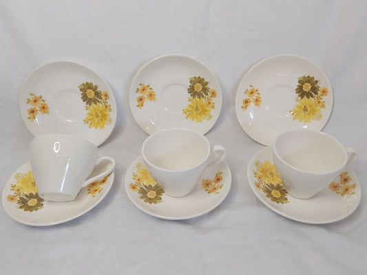 Crown Lynn Topaz 3 Cups and 6 Saucers