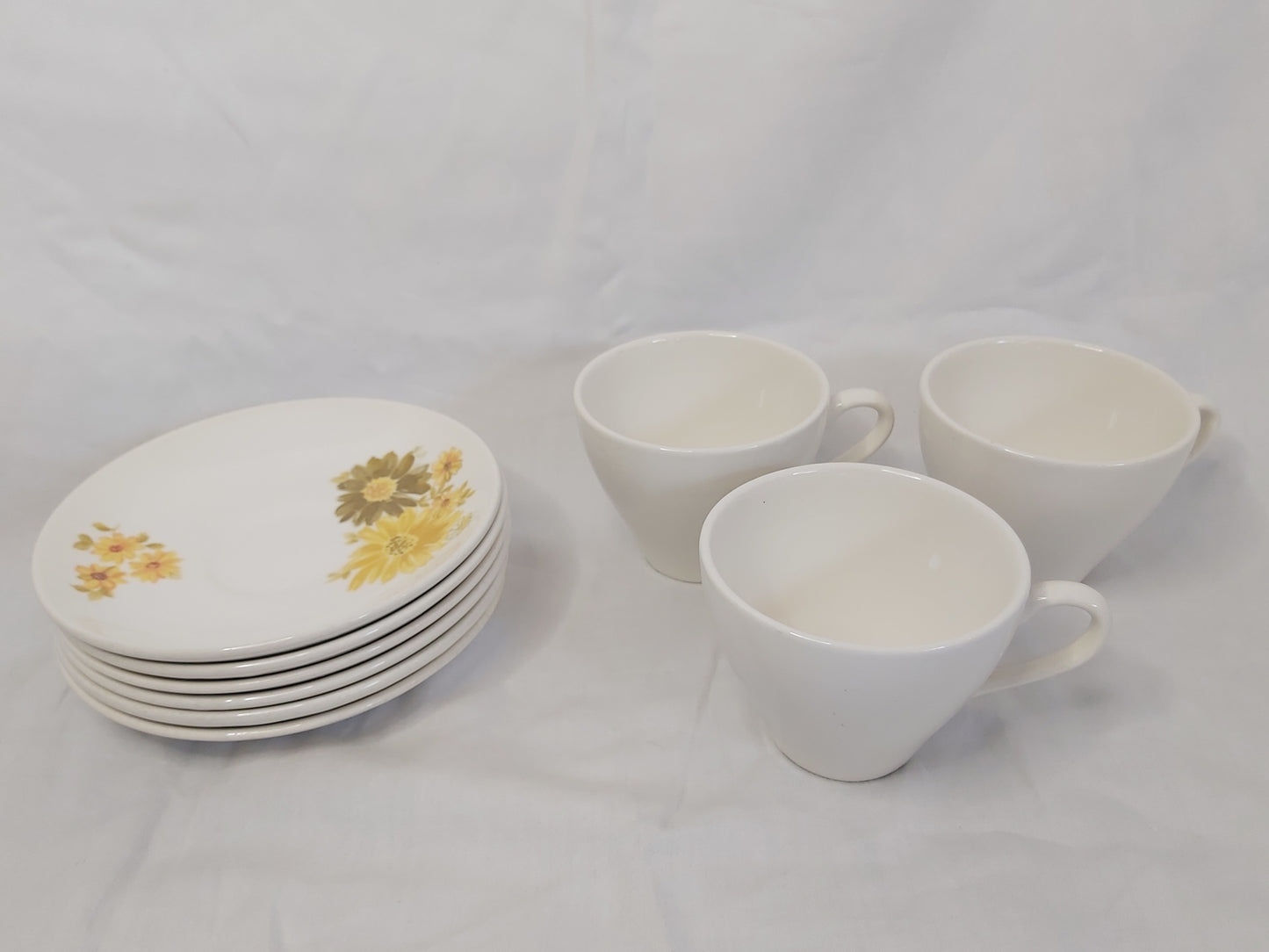Crown Lynn Topaz 3 Cups and 6 Saucers