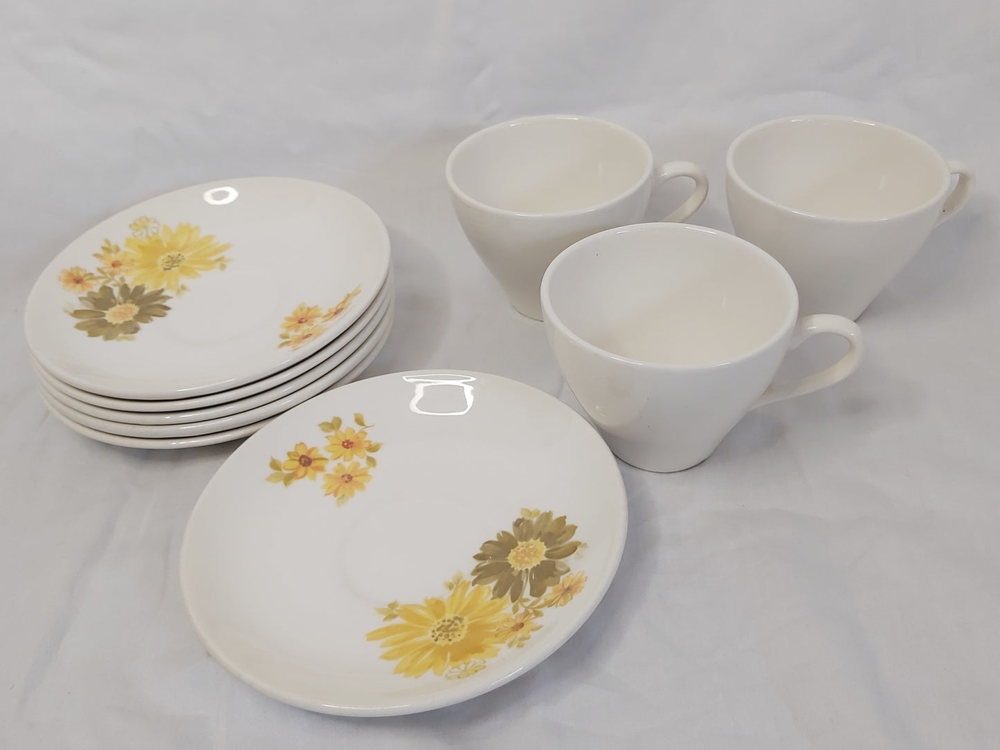 Crown Lynn Topaz 3 Cups and 6 Saucers