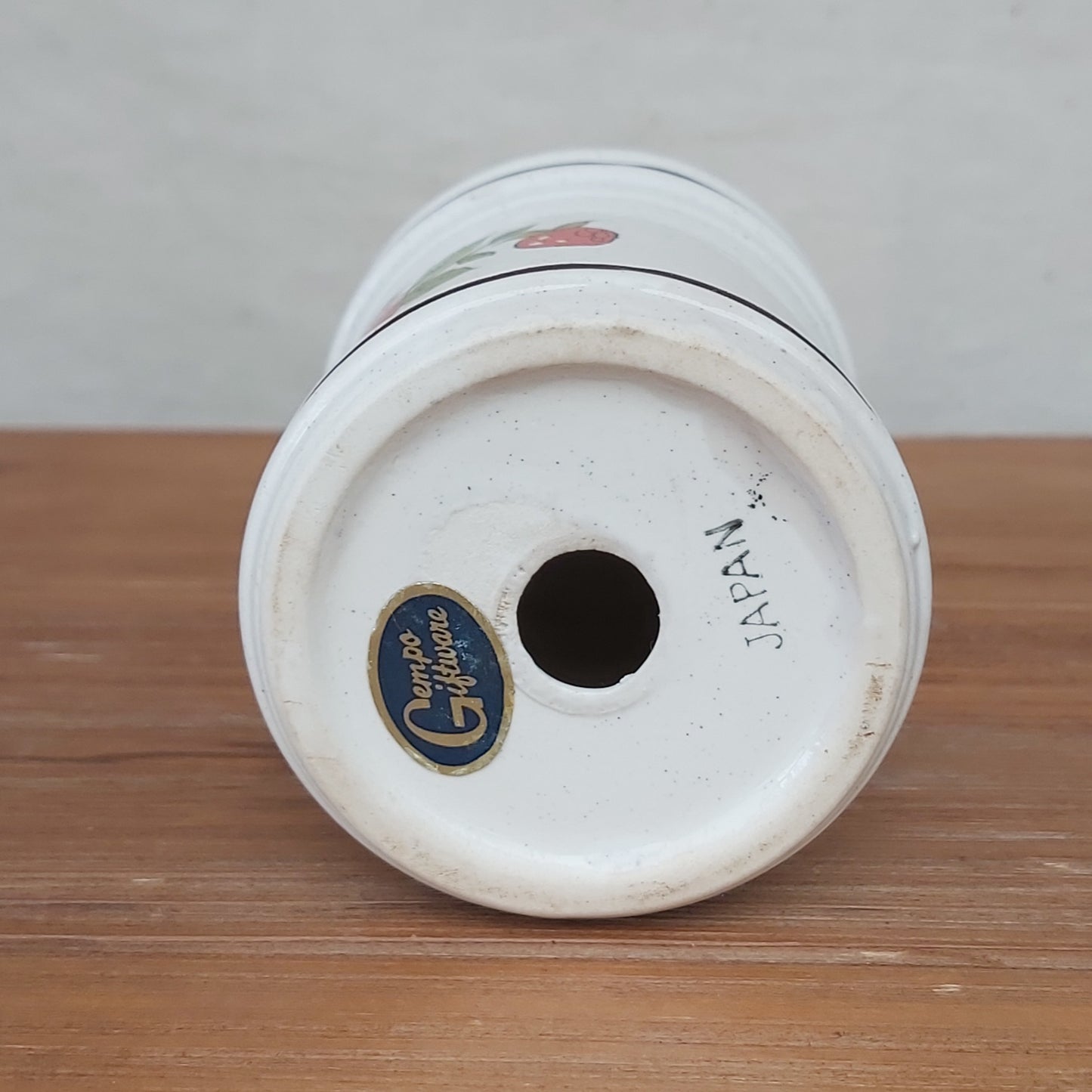 Vintage Gempo Japan Strawberry Pattern Shaker