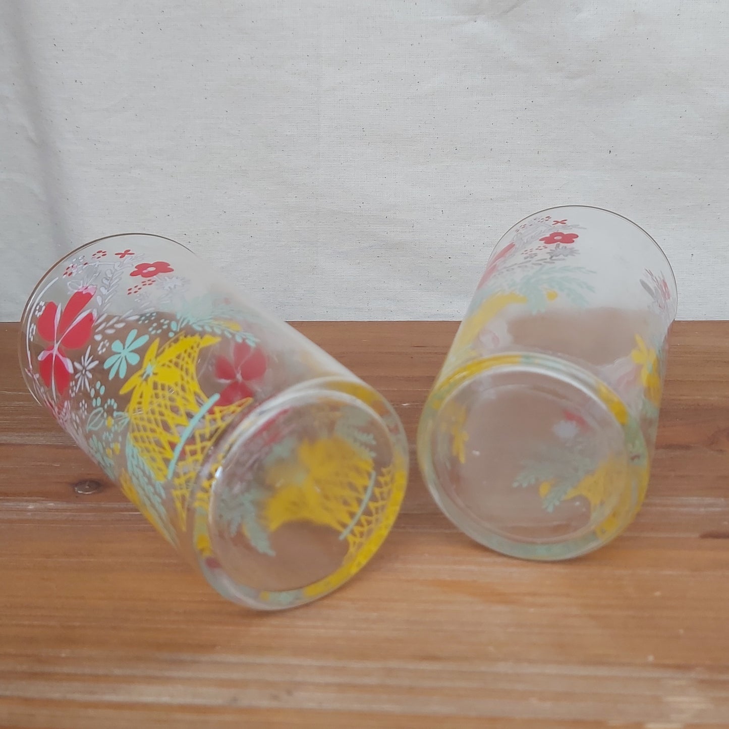 Pair of Pretty Vintage Floral Glass High Ball Tumblers