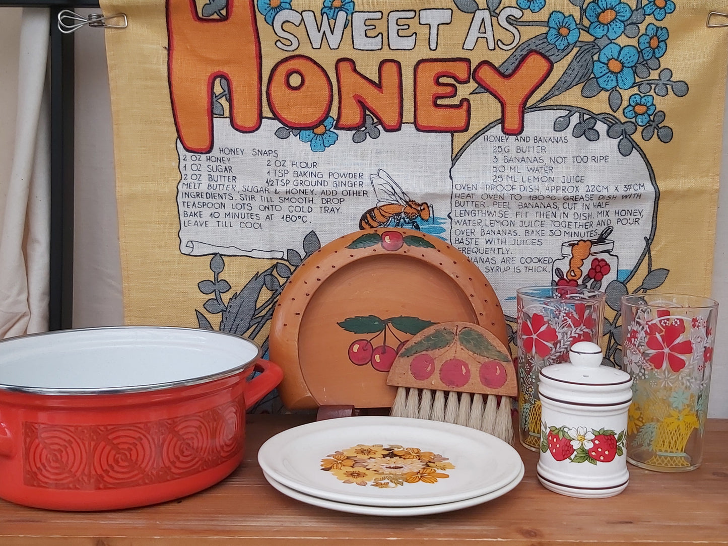 Red Retro Austria Email Enamel Cookware Pan