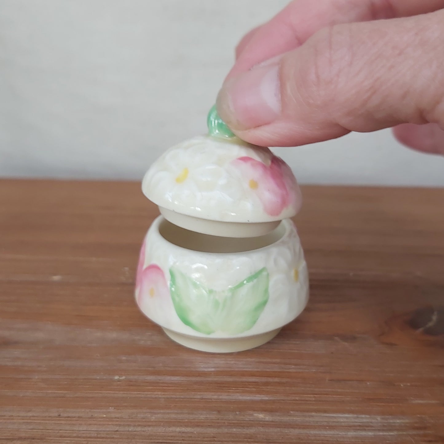 Cutey Wee Lidded Jam Pot