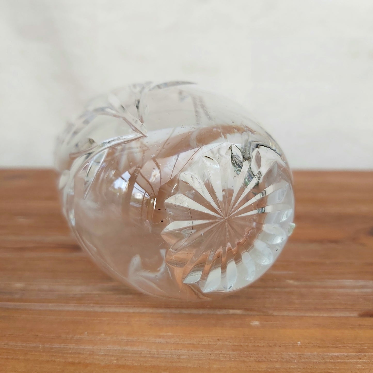 Pretty Edinburgh Crystal Vase