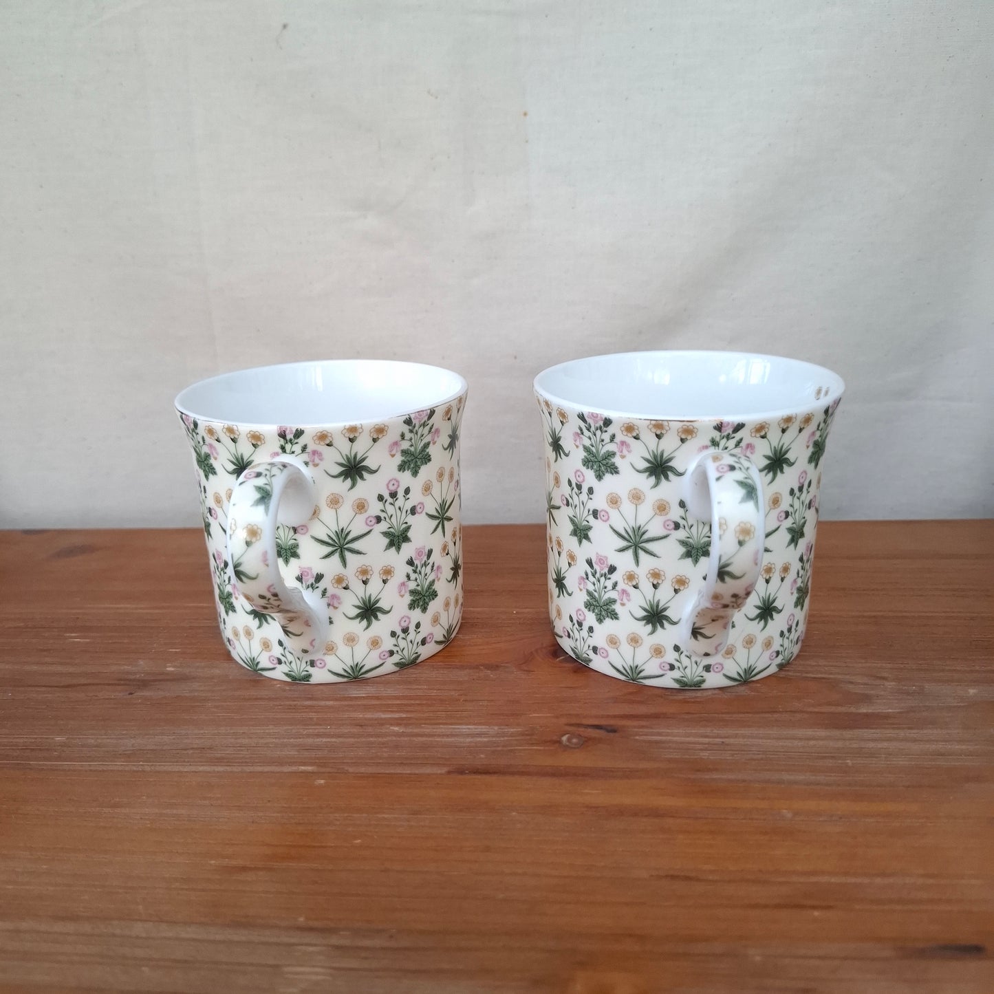 Pair of V&A Museum William Morris Daisy Mugs