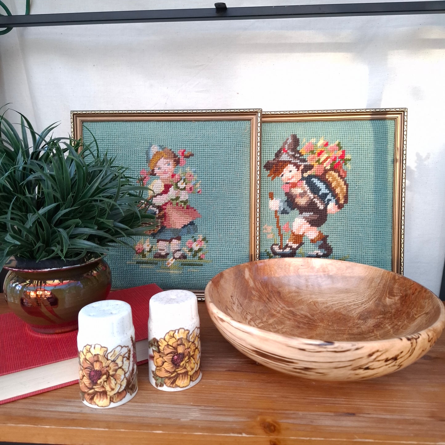 Vintage Palissy Royal Worcester Salt & Pepper Shakers