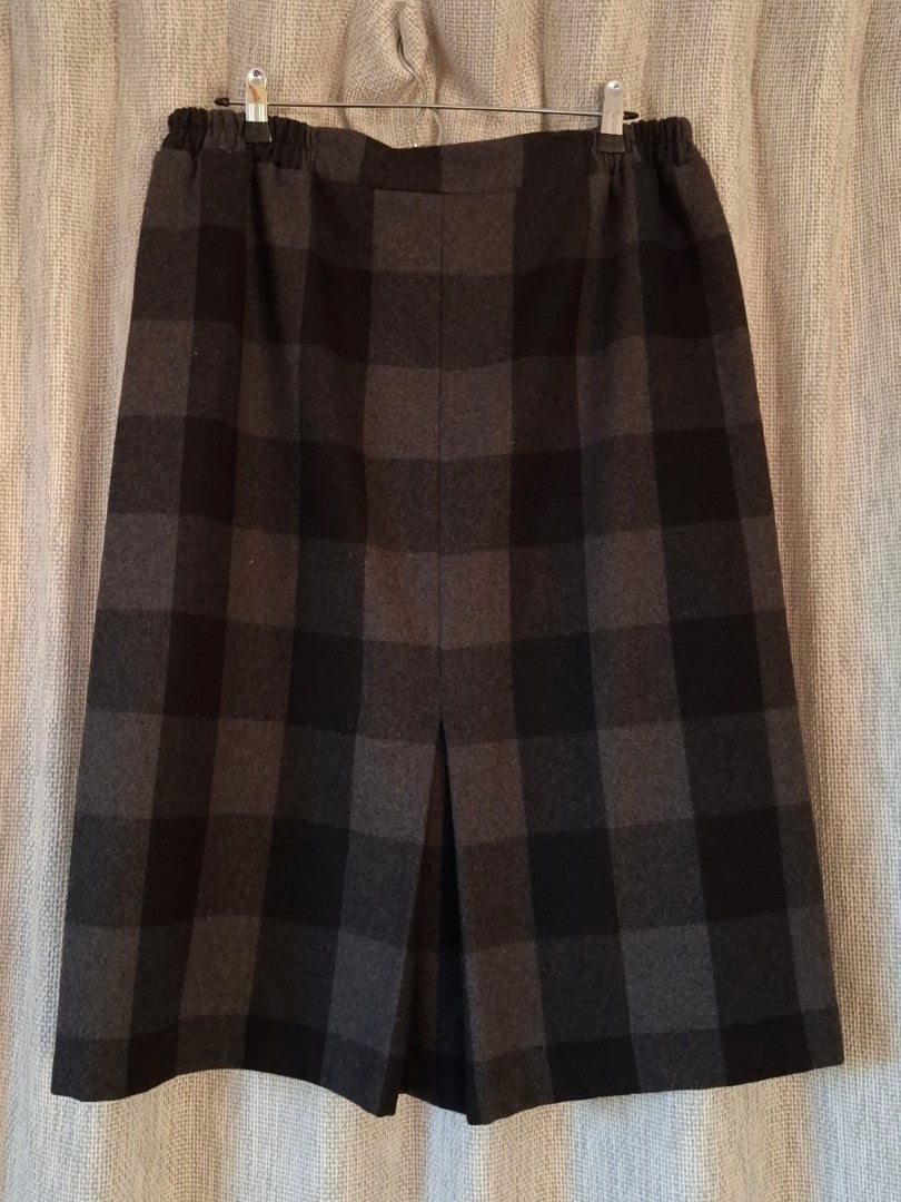 Wings Black and Grey Plaid Wool Midi Skirt