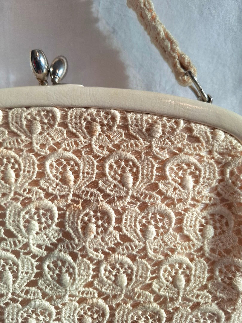 Vintage Cream Lace Clutch Bag