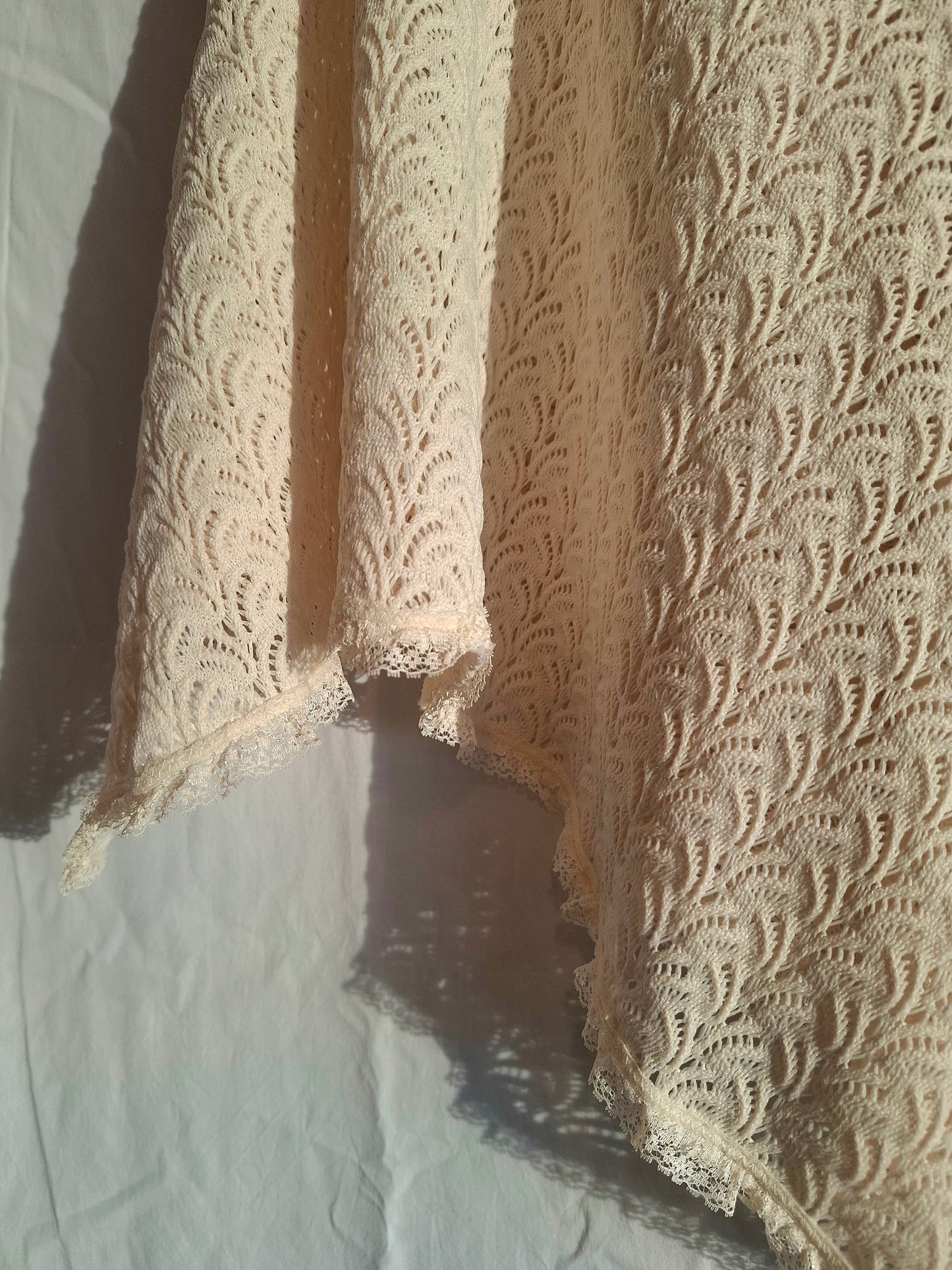Vintage Cream Lace Knit Acrylic Poncho