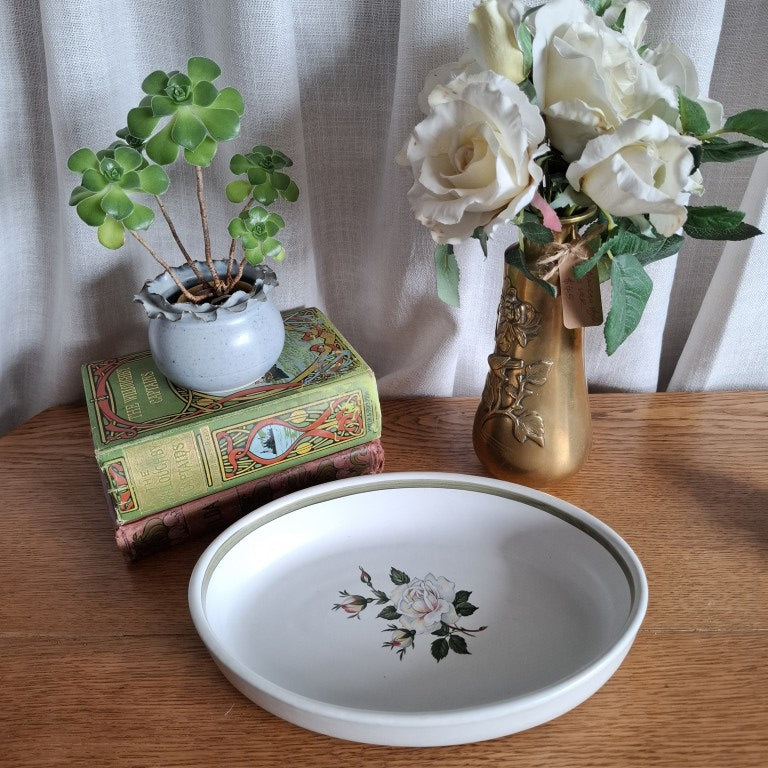 Denby White Rose "Charm" Oval Oven Dish