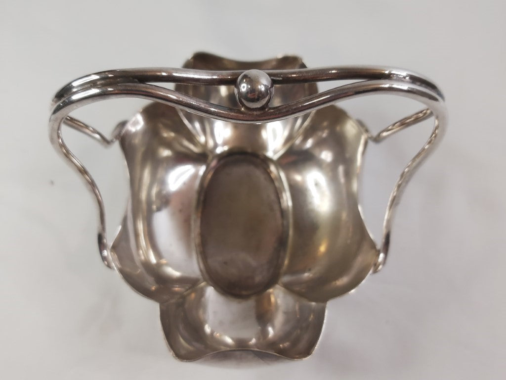 Beautiful Antique Art Deco EPNS Bon Bon Dish