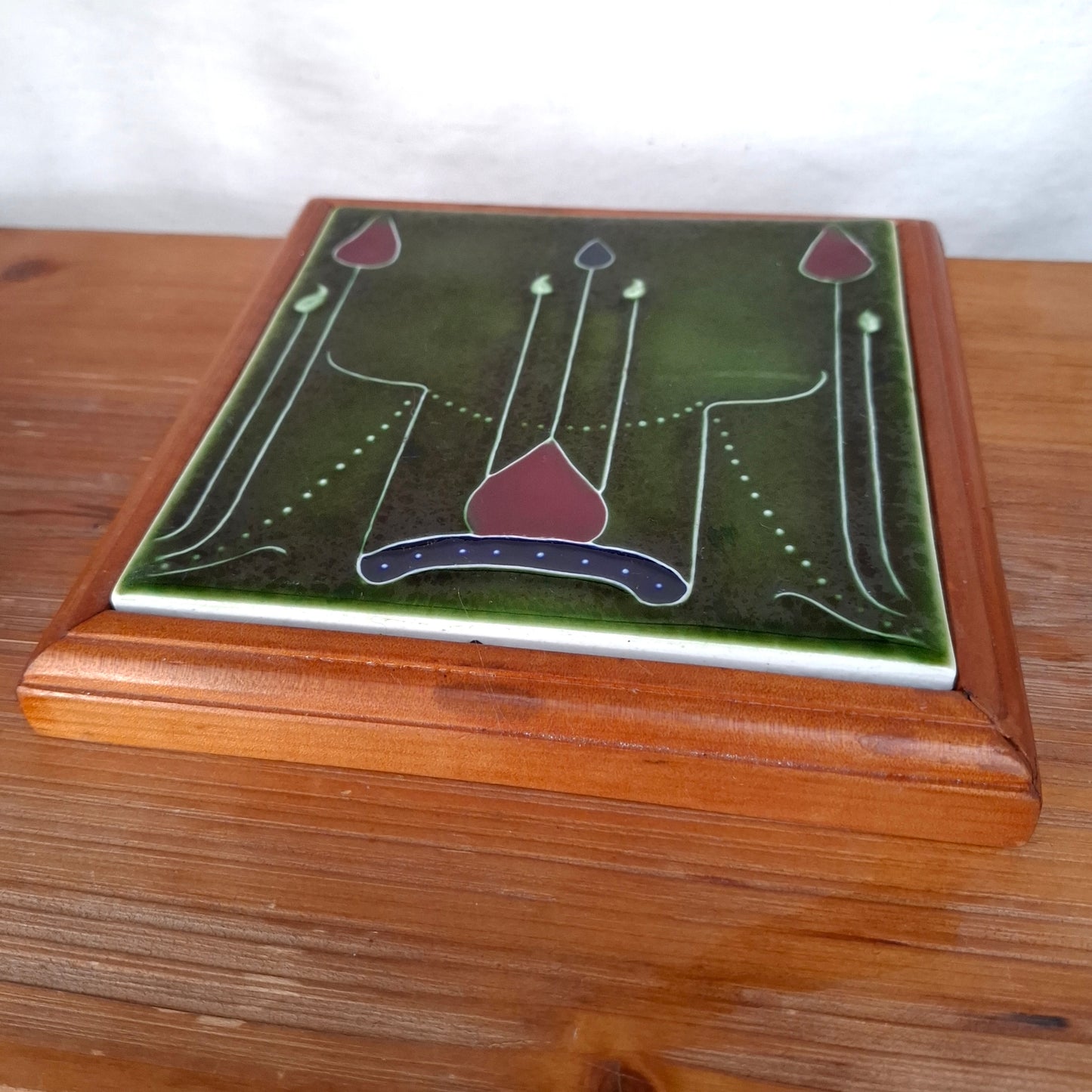 Art Nouveau Porteous Tile Trivet