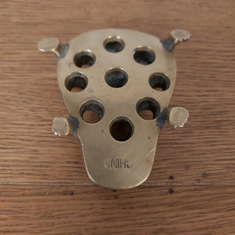 Brass Frog Flower Frog