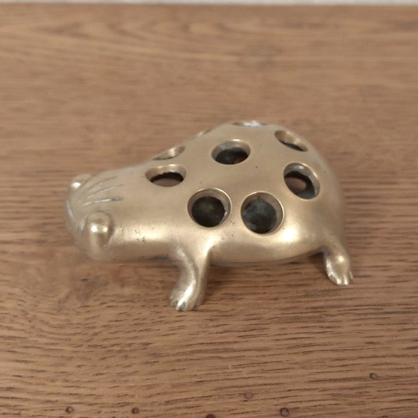 Brass Frog Flower Frog