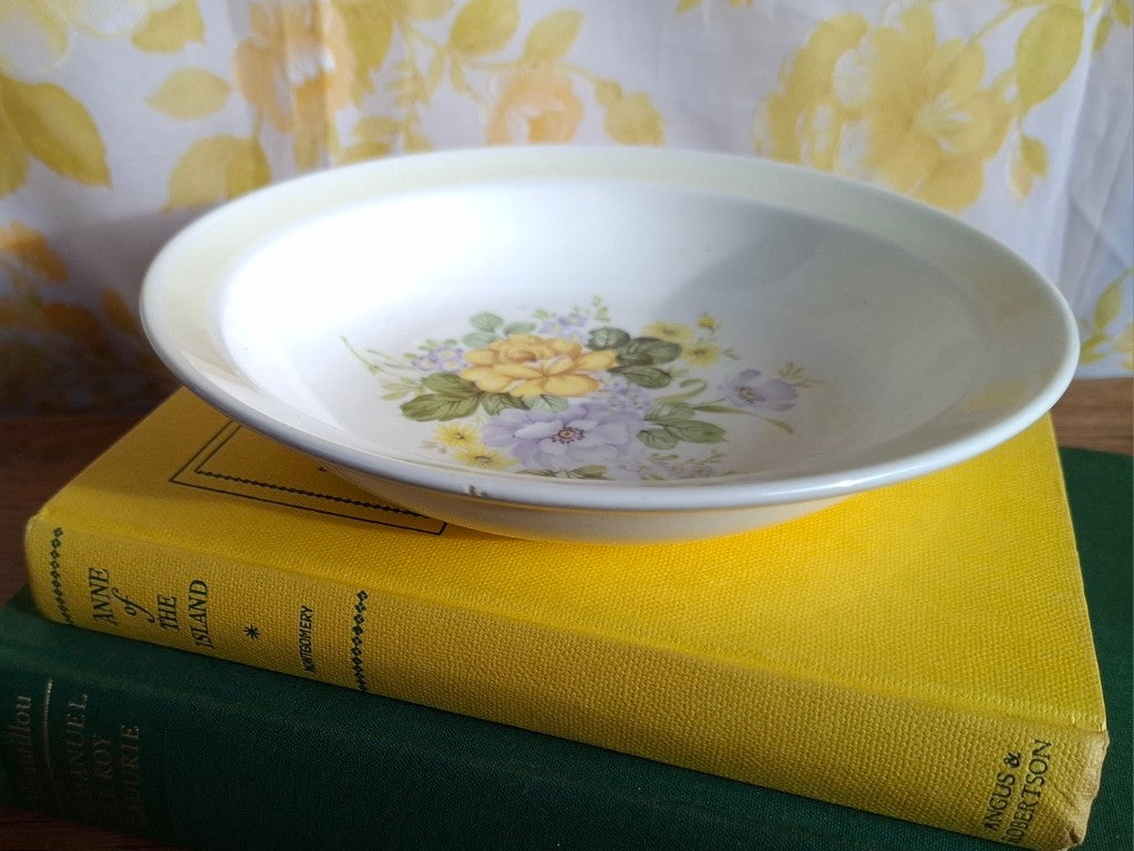 Pair of Crown Lynn Clifton Wood Serenade Bowls