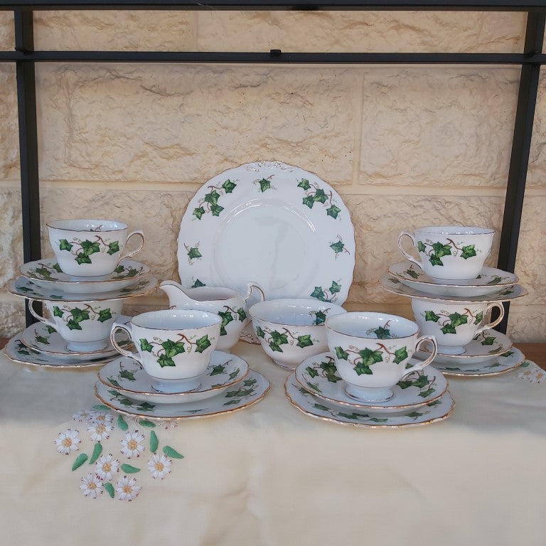 Colclough Ivy Leaf Pattern Tea Set