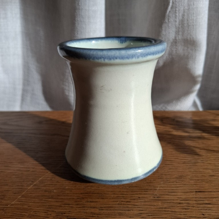 NZ Fuschia Pottery Vase or Pencil Pot by David Griffith Nelson Pottery
