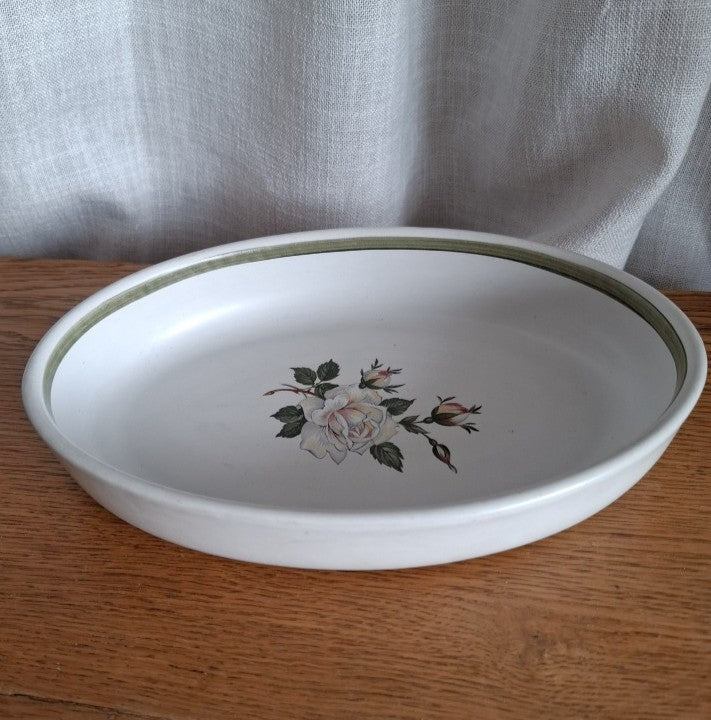 Denby White Rose "Charm" Oval Oven Dish