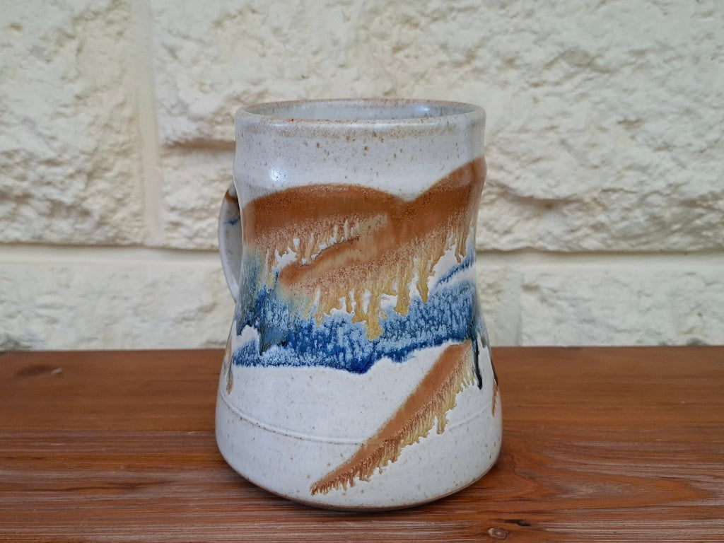 Stunning Flaxton Pottery Tankard Mug
