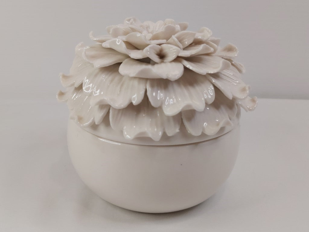 Stunning 3D Flower Lidded Trinket Bowl