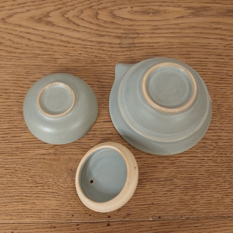 Japanese Shigaraki-yaki Pottery Travel Teapot and Cup
