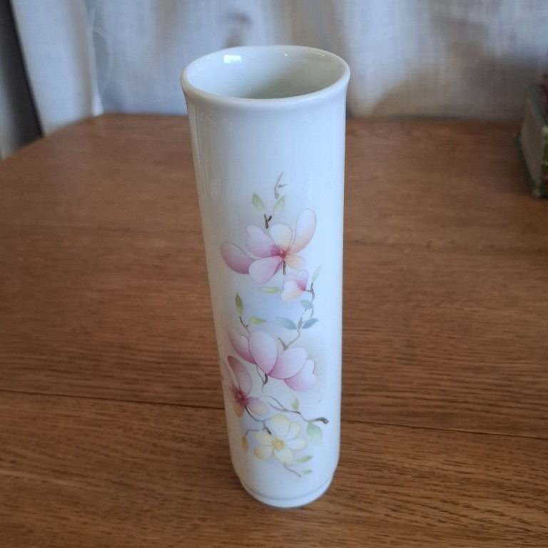 Vintage NZ Kamelot China Porcelain Floral Vase