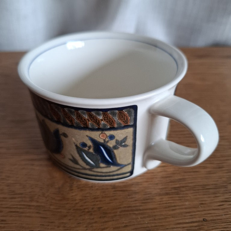 Mikasa Intaglio Arabella Flat Coffee Cup