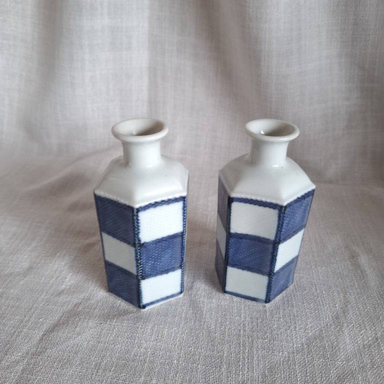 Pair of Ichimatsu Hexagonal Sake Bottles