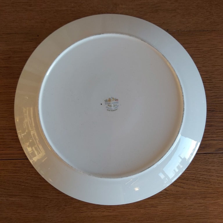 Royal Albert New Romance Spring Dawn Dinner Plate
