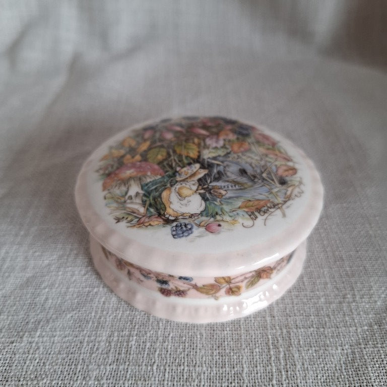 Royal Doulton Brambly Hedge Autumn Lidded Trinket Box