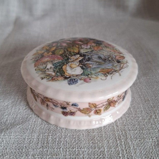 Royal Doulton Brambly Hedge Autumn Lidded Trinket Box