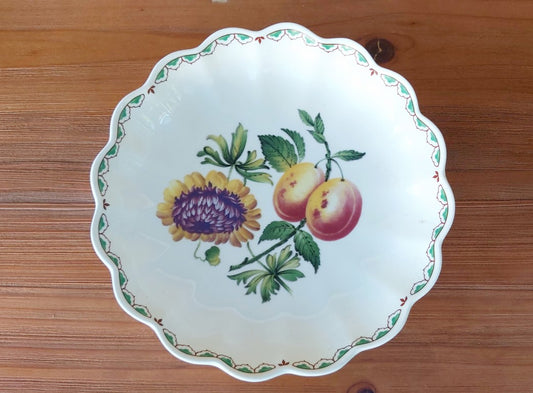 Spode "Victoria" Pattern Dish with Fluted Rim