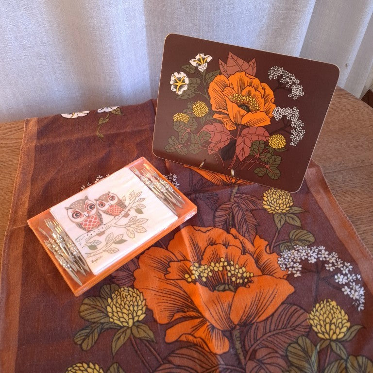 Rare St Michaels Flower Power 70's Linen Teatowel