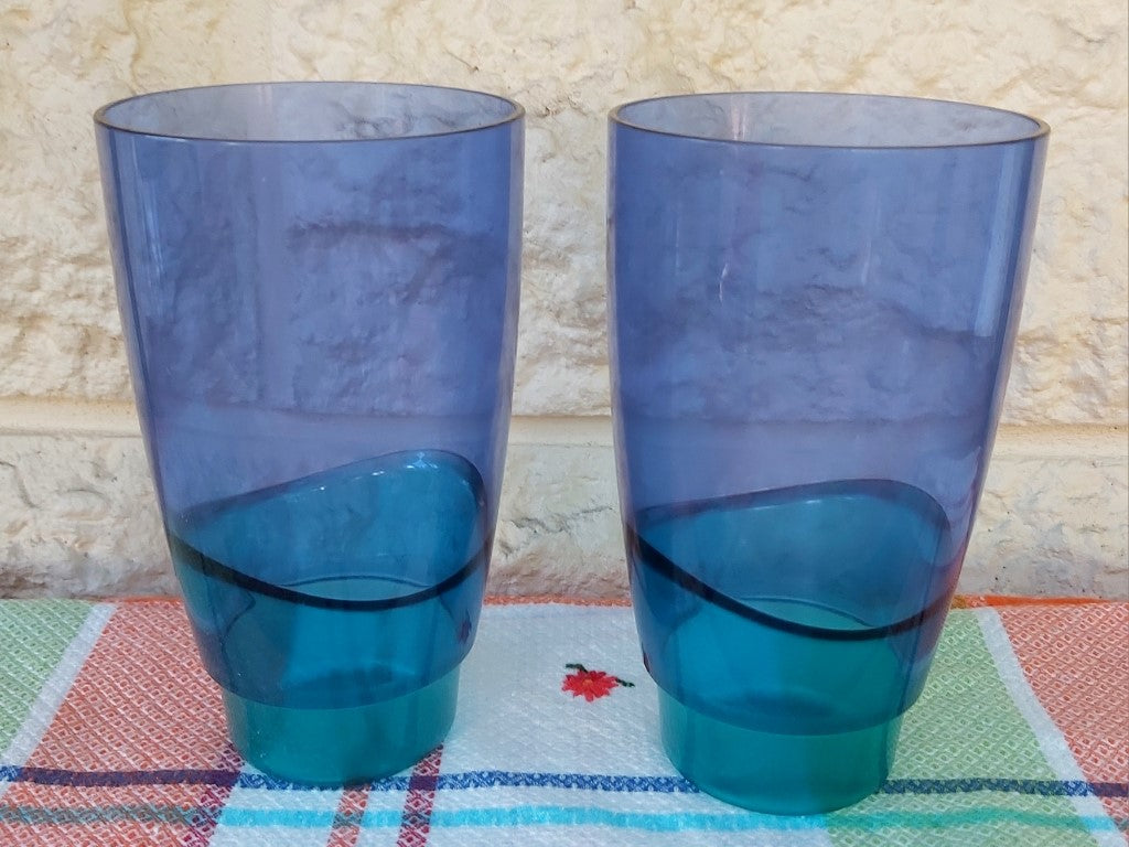 Tupperware Blue & Turquoise Illusions Plastic Cups