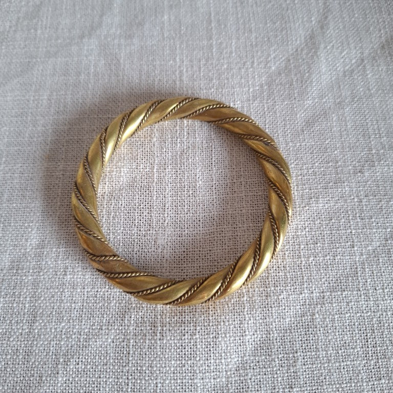 Vintage Twisted Rope Gold Toned Bracelet