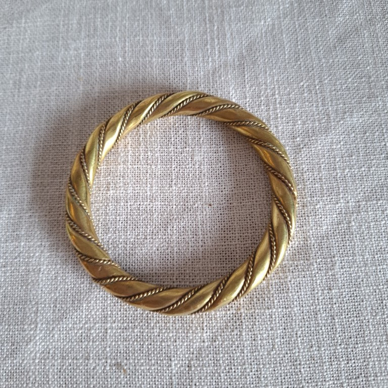 Vintage Twisted Rope Gold Toned Bracelet
