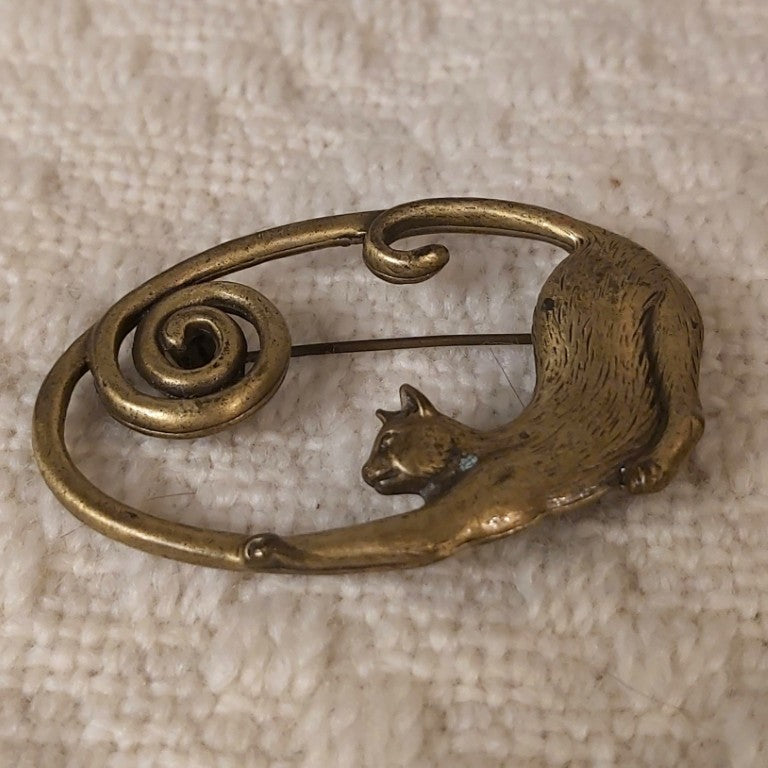 Vintage Brass Stretching Cat Brooch