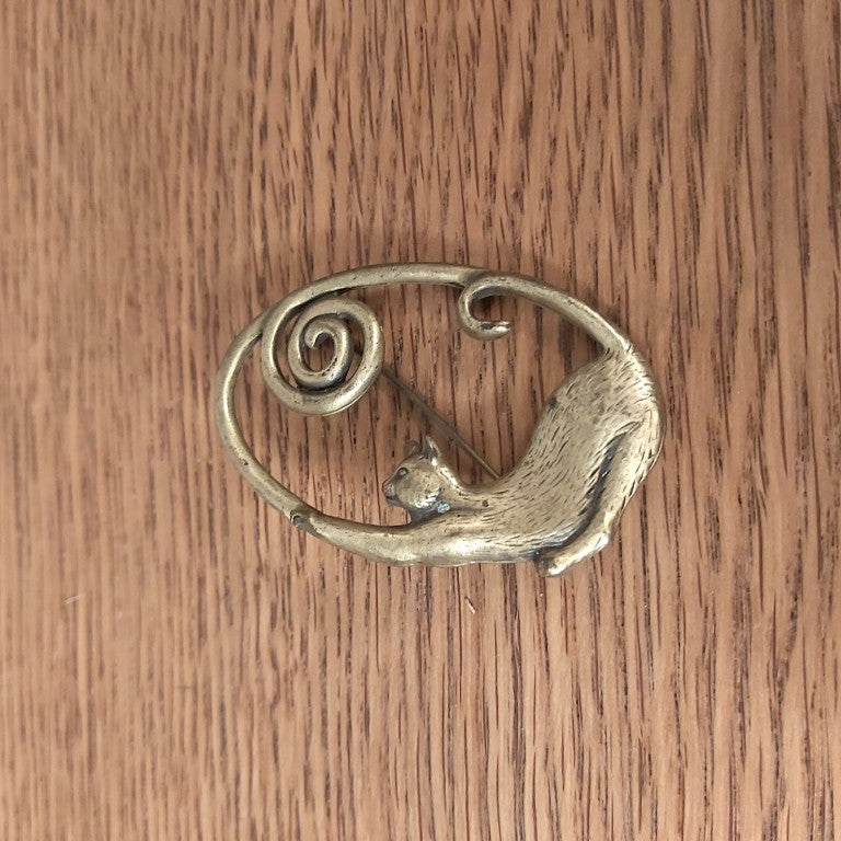 Vintage Brass Stretching Cat Brooch