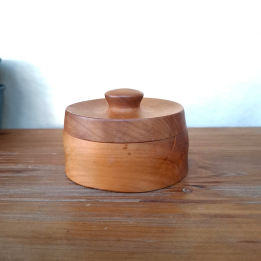 Vintage Handturned Wood Lidded Trinket Box or Salt Pinch Pot