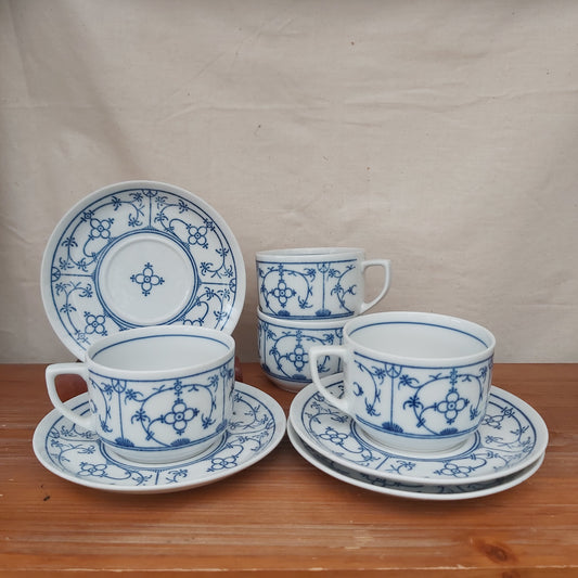 Set of 4 Winterling Bavaria Strawflower Coffee Cups & Saucers