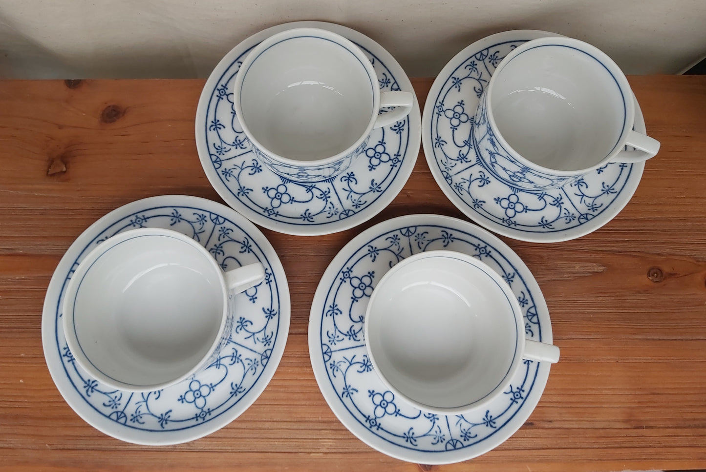 Set of 4 Winterling Bavaria Strawflower Coffee Cups & Saucers
